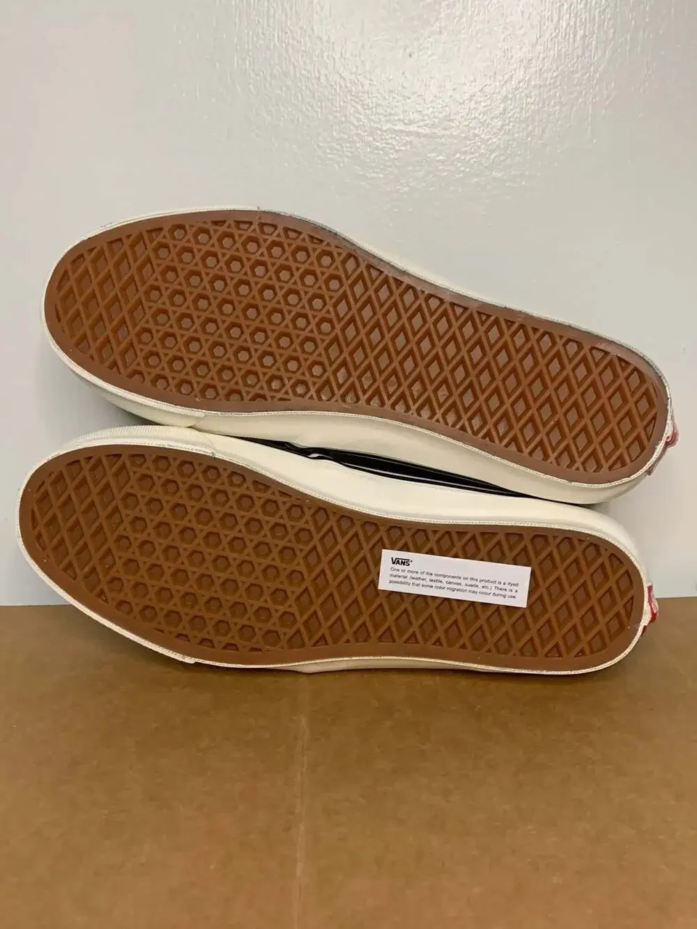 New Vans LQQK Studios Chukka Boot LX, Men Size 8.5, Women Size 10